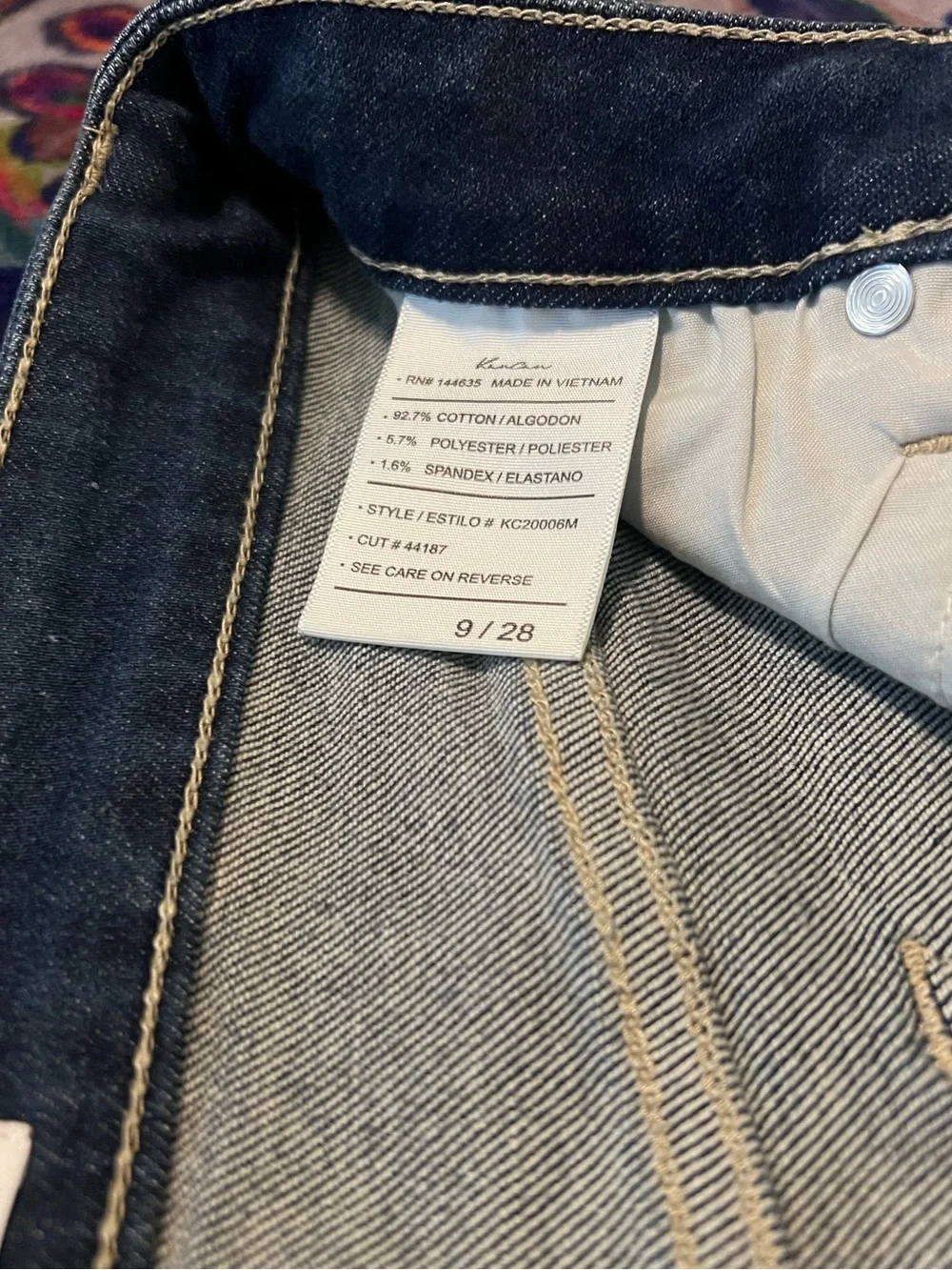 KanCan Mid Rise Cuffed Denim Shorts Size 9/28 Stretch Jean Shorts - NEVER WORN